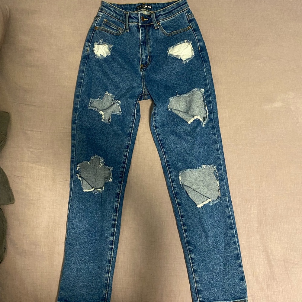 Fashion Nova Mom Jeans